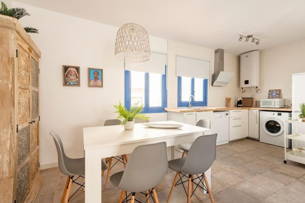 Espectacular Casa Muy Luminosa Con Azotea Apartamento Conil De La Frontera Exterior foto